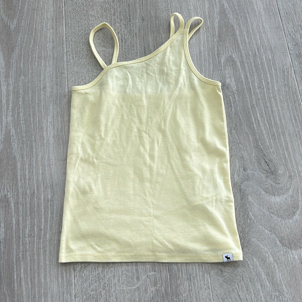 Kids Abercrombie tank bundle - Picture 3 of 11